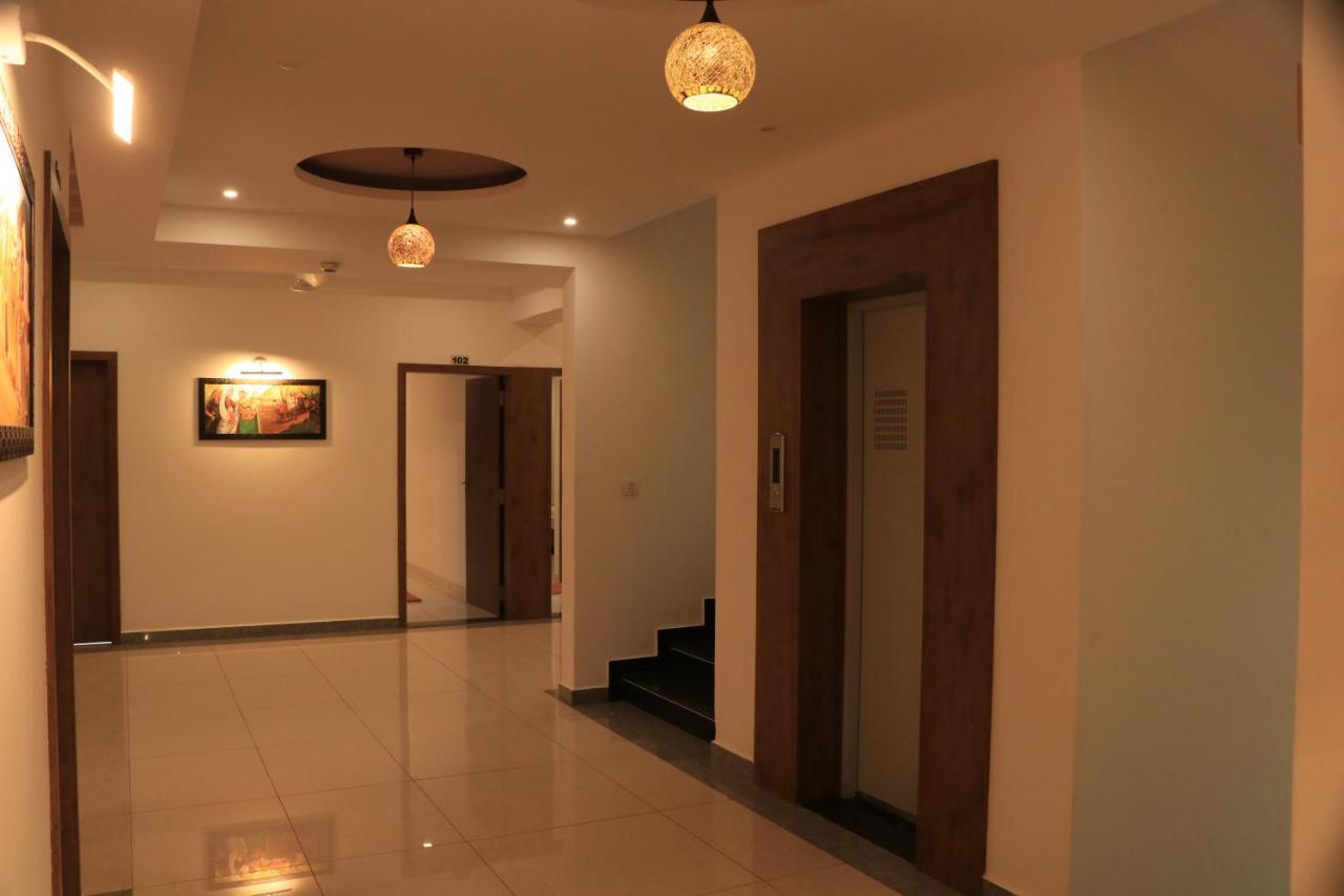 Hotel Viraj Residency Bhuj Extérieur photo