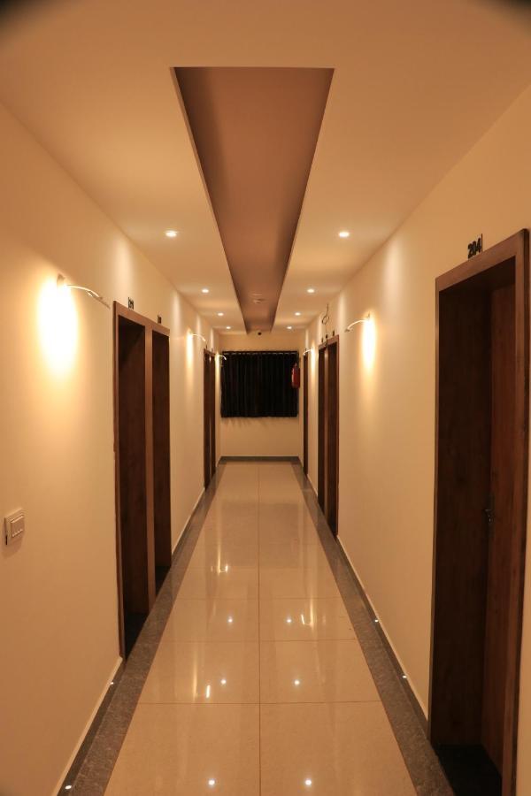 Hotel Viraj Residency Bhuj Extérieur photo