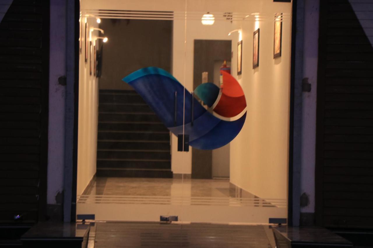 Hotel Viraj Residency Bhuj Extérieur photo